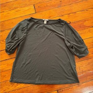 3 for $10 H&M Green Puff Sleeve Blouse
